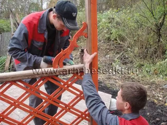 Строим беседку сами