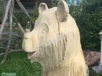 Скульптура медведя
