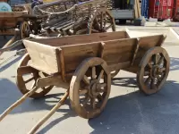 Тележка с сплошными бортами