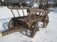 Декоративная телега малая