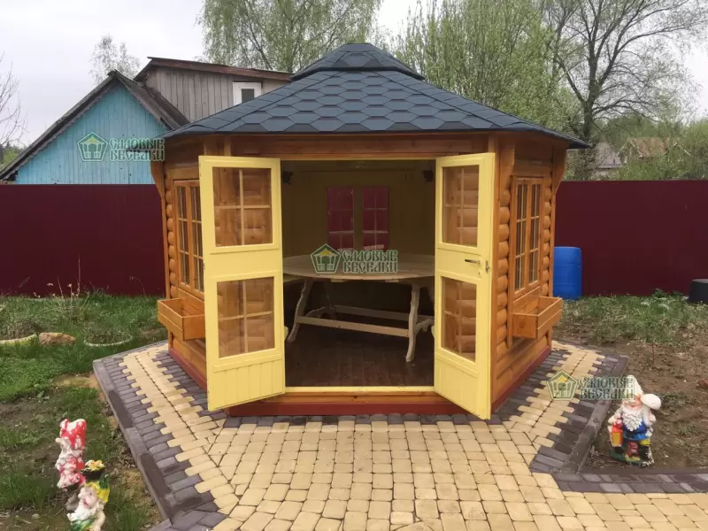 Покраска гриль-беседок