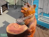 Скульптура "Медведь с подносом"