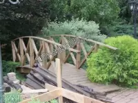 Большой деревянный мостик (450 см)